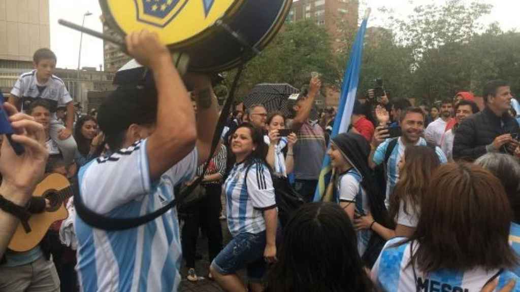 Los seguidores de la albiceleste en Barcelona / A.O. 