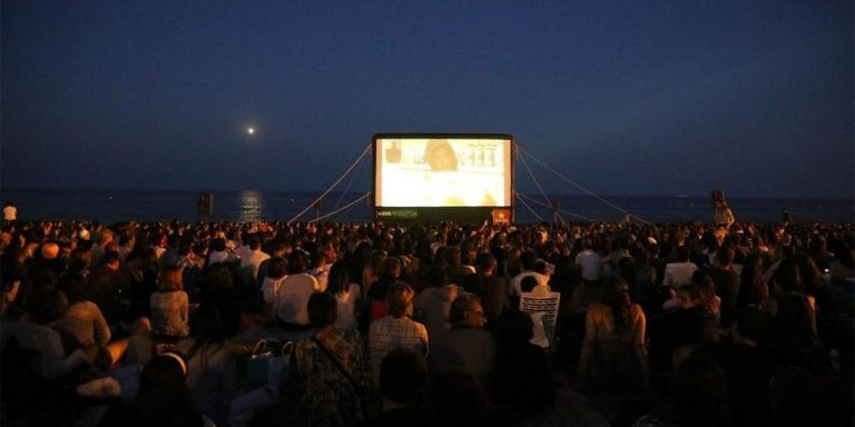 Cinema Lliure a la Platja