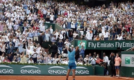 Nadal, celebrando su victoria este domingo tras batir a Thiem / EFE