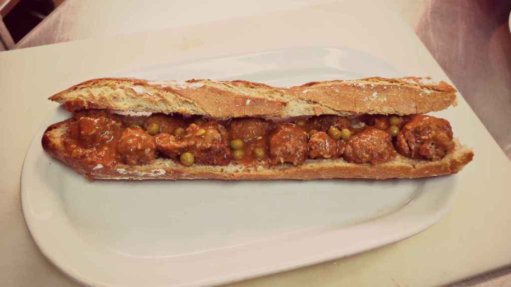 El bocadillo de albóndigas de Can Ros