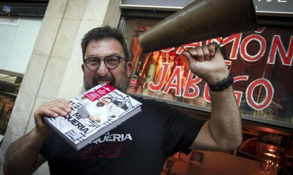 Òscar Manresa durante la presentación de su libro 'Mi Boqueria' | HUGO FERNÁNDEZ