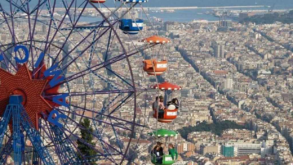 Las entradas para disfrutar de las atracciones del Tibidabo cuestan igual compradas en taquilla que 'on line' / Archivo