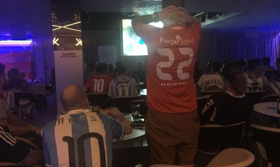 Afición argentina en el partido Argentina vs. Croacia en el Casino de Barcelona / A.O. 