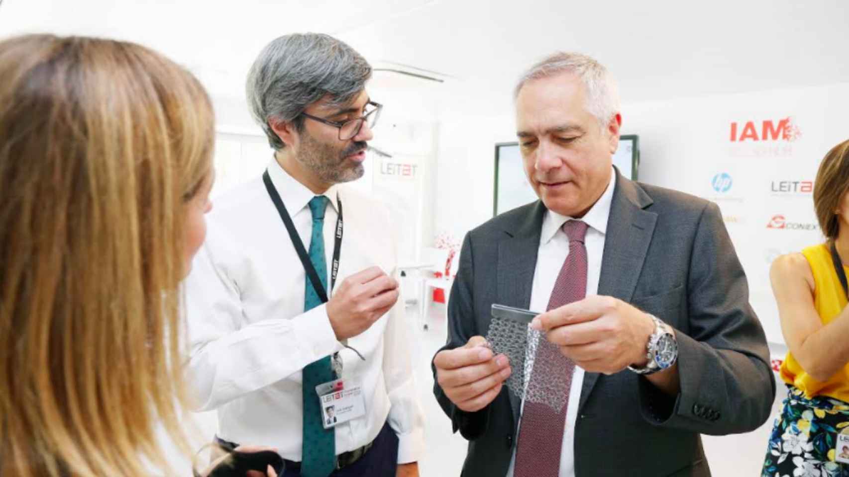 El delegado del Estadoo en el Consorci visita las instaciones del 3D Hub / INFO V