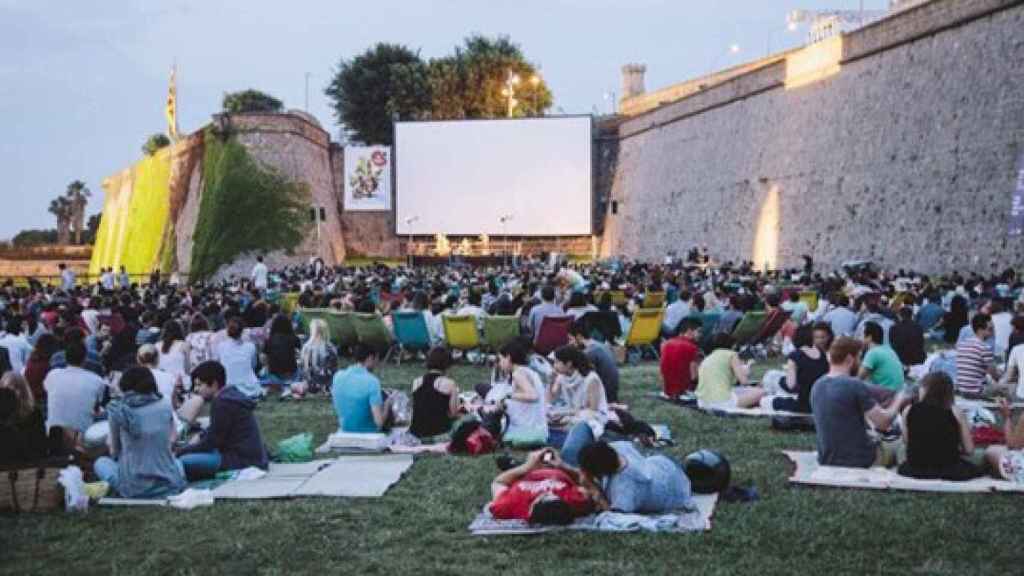 Cine a la fresca en Sala Montjuïc