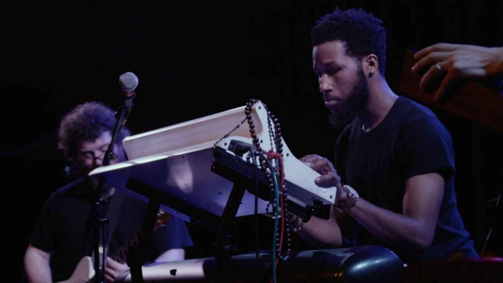 Cory Henry lleva su música a la sala BARTS