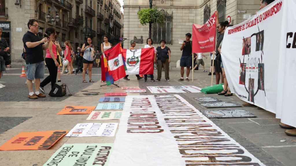 Concentración de peruanos en Barcelona / H.F.