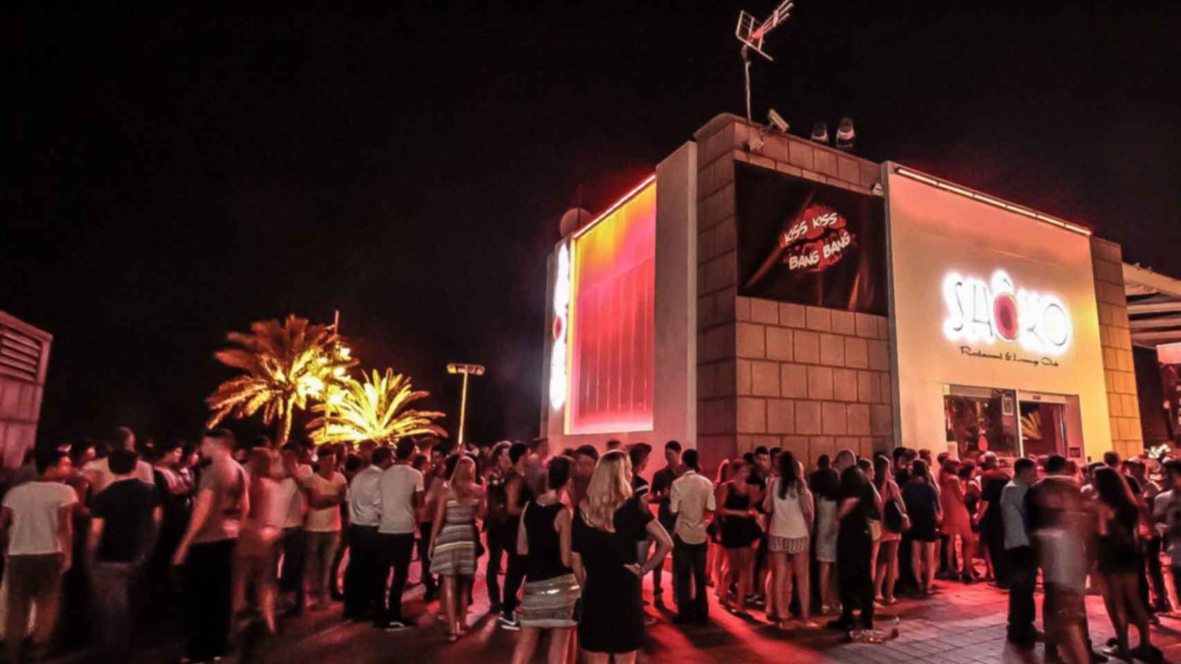 Entrada de una discoteca de Barcelona