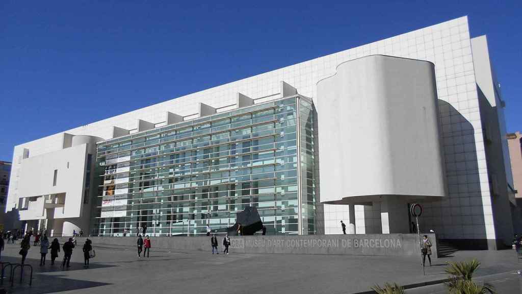 Exterior del Museo de Arte Contemporáneo de Barcelona (MACBA)