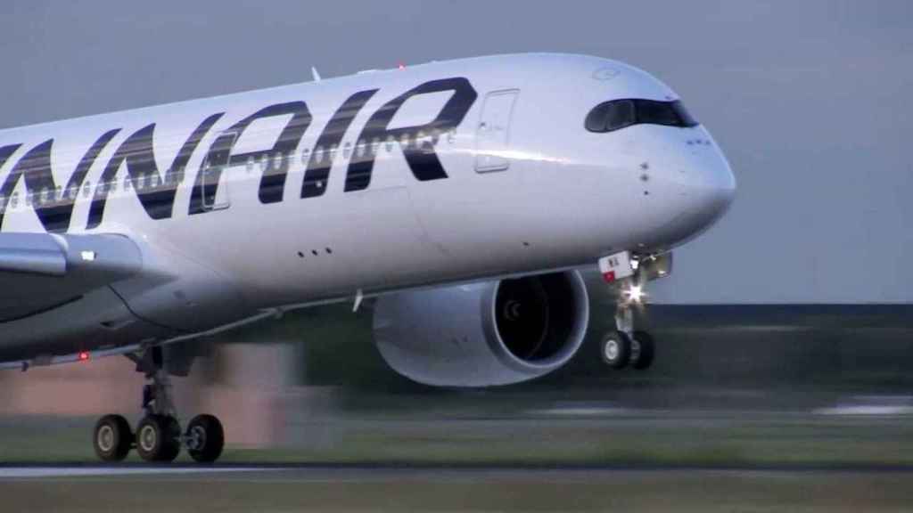 Cinco vuelos de la compañía han dejado de hacerse en el aeropuerto barcelonés / Finnair