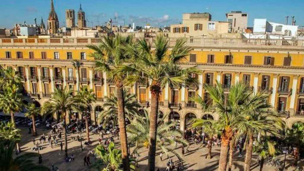 Vista aérea de la plaza Reial de Barcelona / EFE