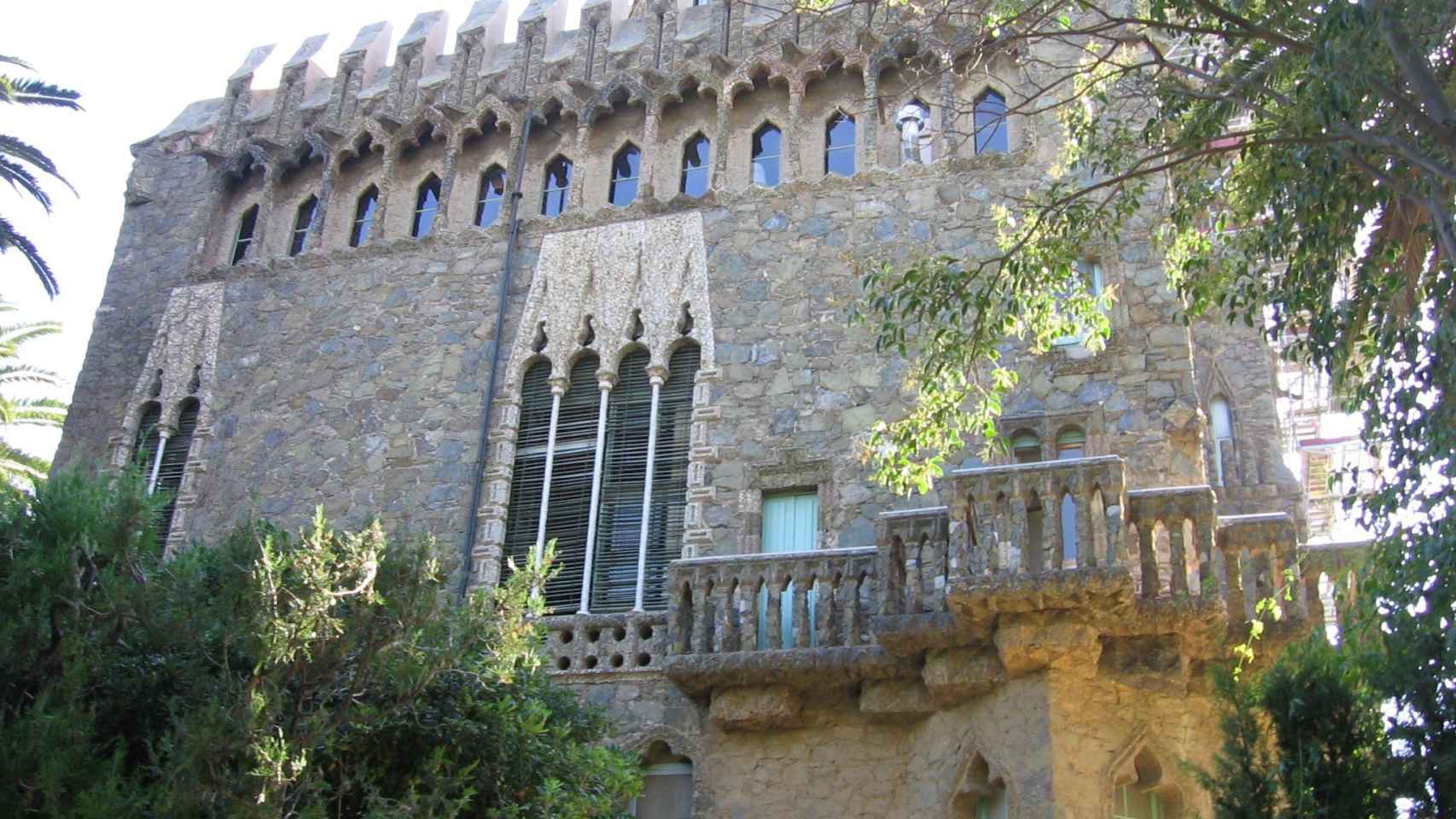 Torre Bellesguard de Gaudí en Barcelona / CANAAN