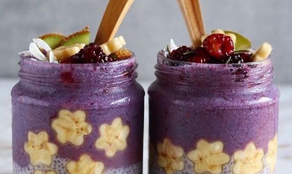 Açaí con frutas / CASA DO AÇAÍ