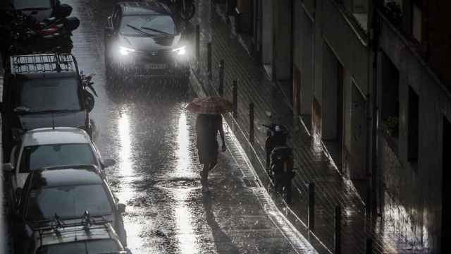 Una imagen de la tormenta que inundó Barcelona a finales de agosto / HUGO FERNÁNDEZ