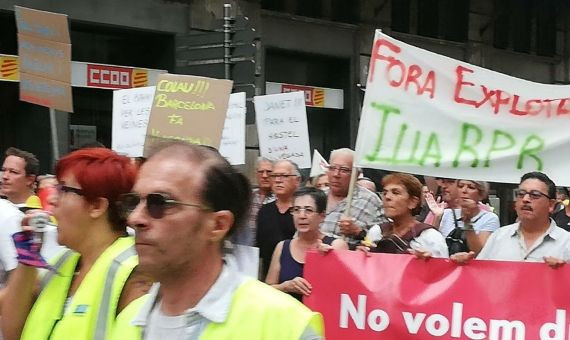 Los manifestantes han confluido en la plaza Sant Jaume / MA