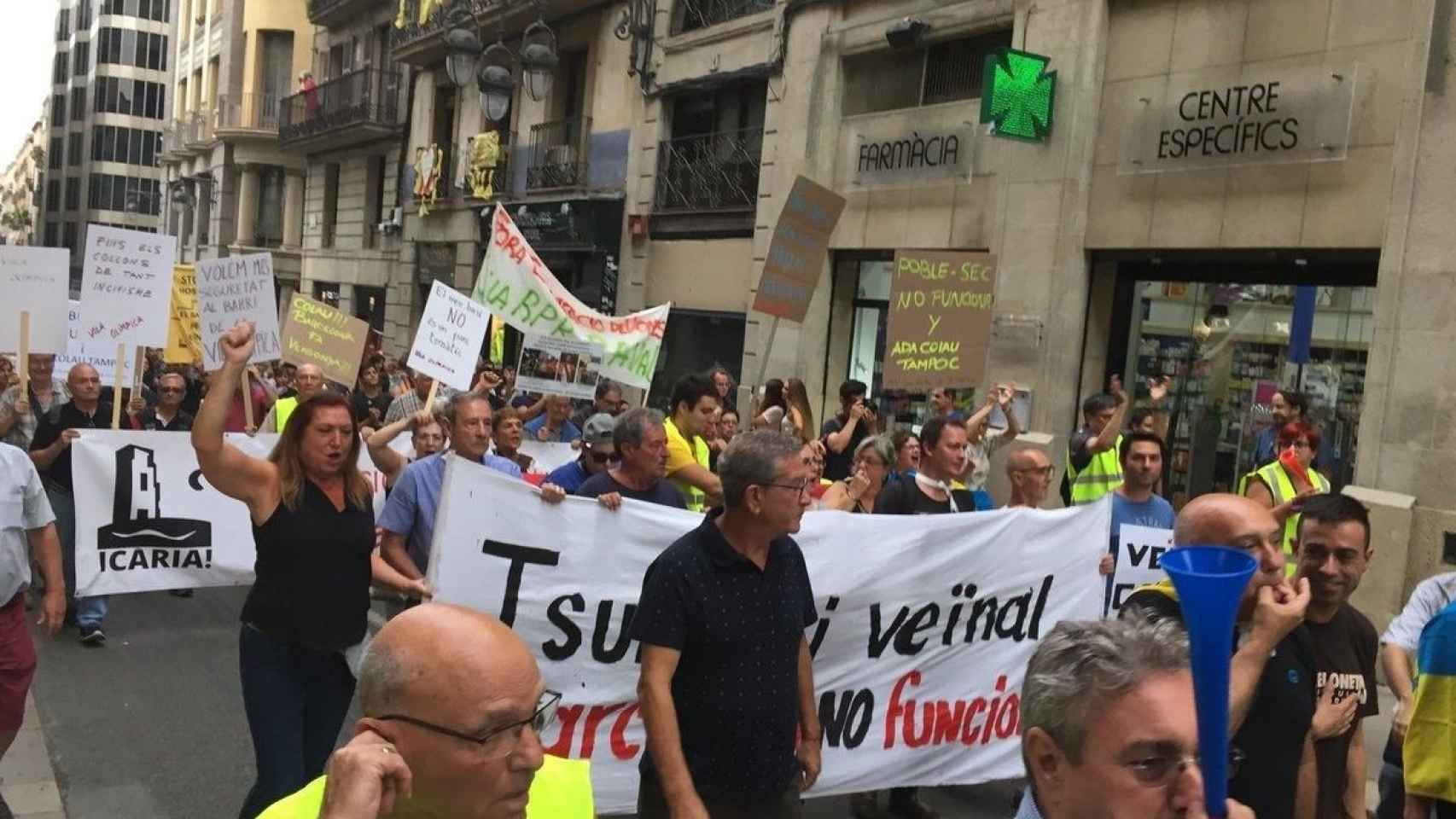 Imagen de la manifestación vecinal del 15 de septiembre en BCN / EFE