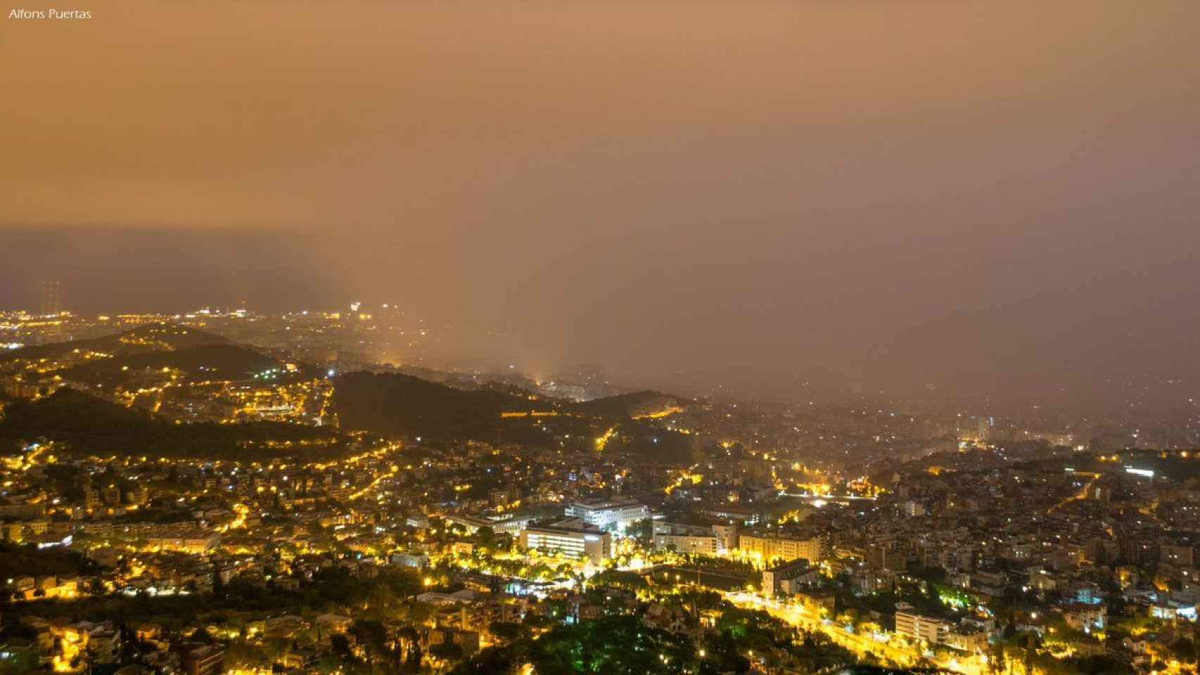 Imagen del Observatorio Fabra esta madrugada / Alfonso Puertas