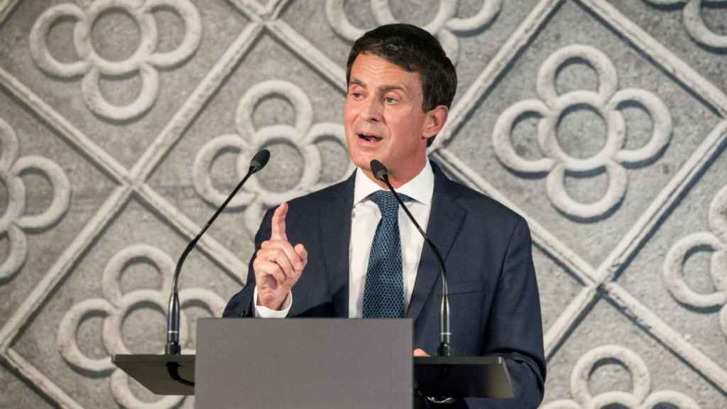 Manuel Valls acusa a Collboni de estar obsesionado con él / EFE, Quique García