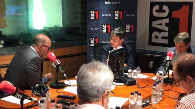 Manuel Valls durante la entrevista en RAC1 / @MANUELVALLS