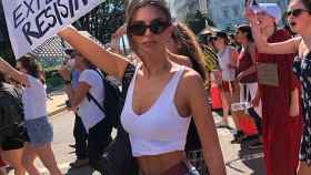 Emily Ratajkowski, detenida tras manifestarse en Washington