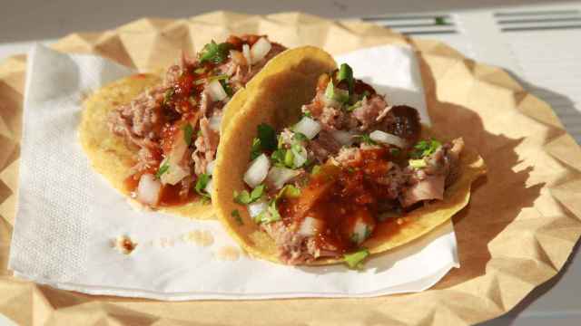 Los tacos de cochinita pibil del restaurante mexicano Adelita Botanero