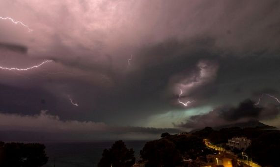 El Leslie ya ha tocado tierra en Portugal / EI