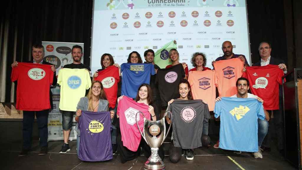 Correbarri 2018: 10 colores, 10 padrinos, 10 distritos, 10 km / GS