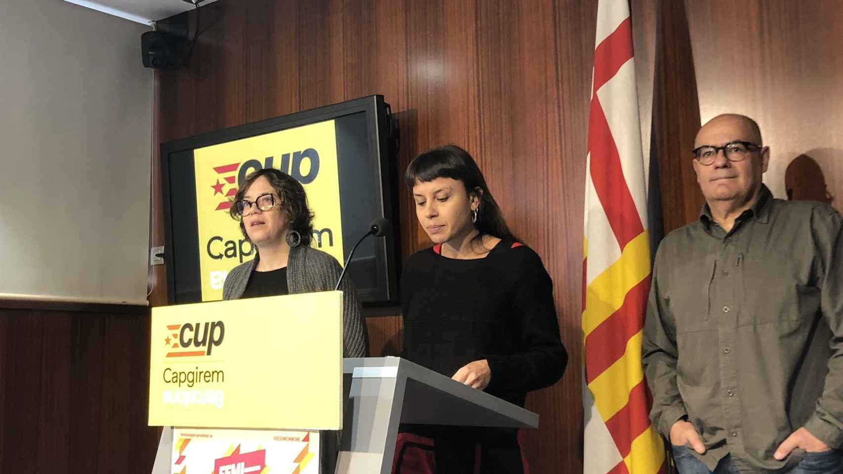 Concejales de la CUP en la presentación de la campaña / EUROPA PRESS