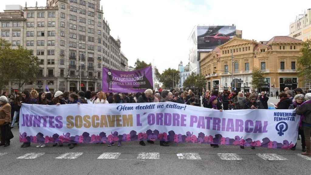Manifestación en Barcelona contra la violencia machista / @JUNTSXCAT