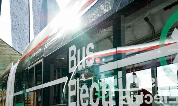 El bus eléctrico ha sido presentado en el Fórum / TMB