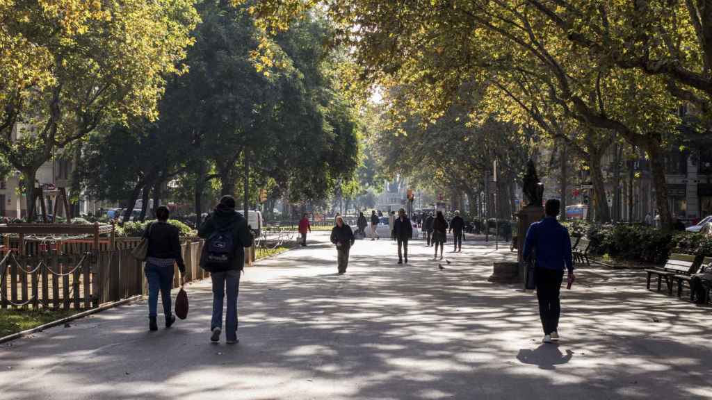 Paseo de Sant Joan / HUGO FERNÁNDEZ