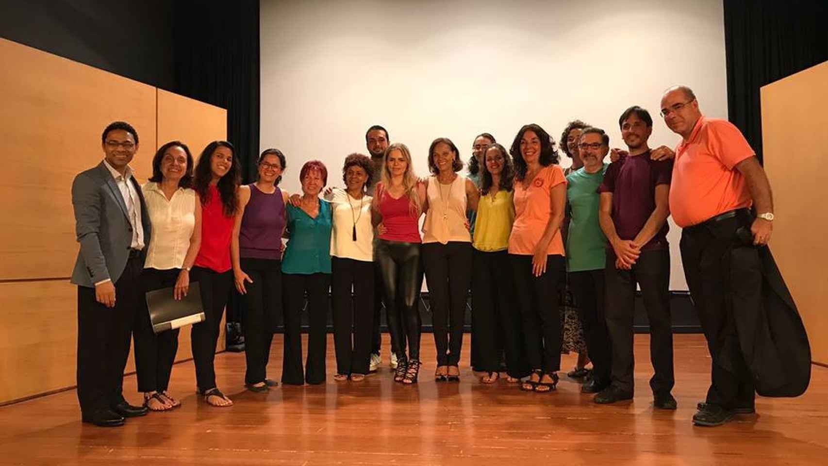 Miembros del coro de brasileños en Barcelona / FACEBOOK CORAL VILLA LOBOS