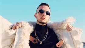 C.Tangana presume de nivel de vida en 'Fácil'