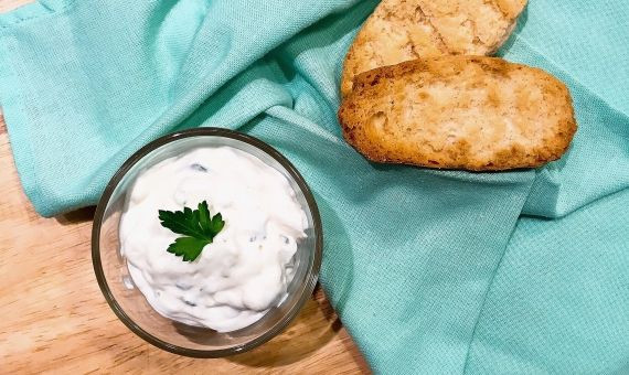 Salsa griega Tzatziki / PURÉ DE PALABRAS