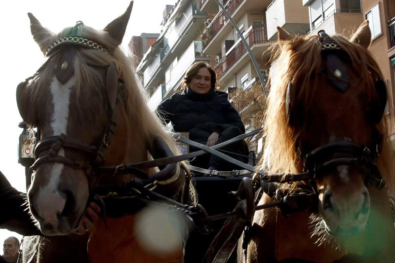 Ada Colau, en la fiesta dels Tres Tombs de 2019 / ARCHIVO