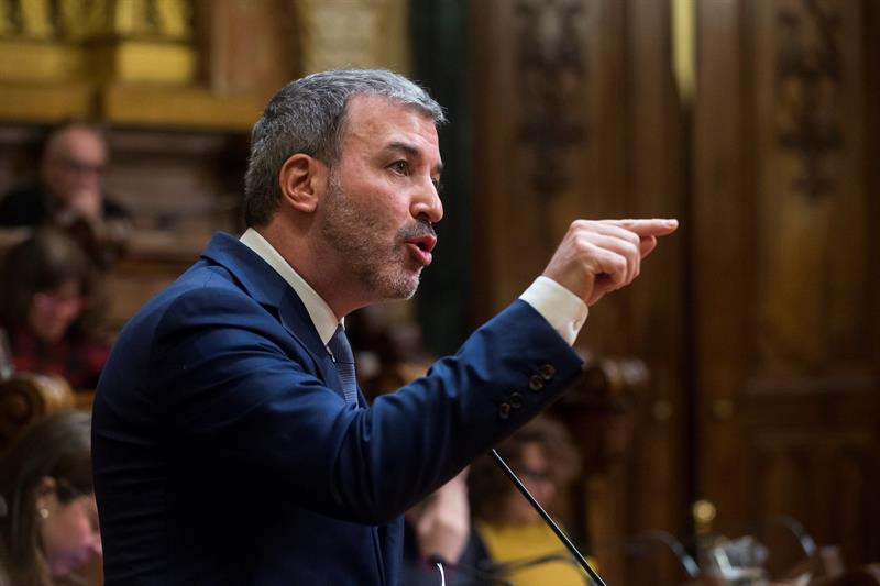 El candidato del PSC, Jaume Collboni, en el pleno de este viernes / EFE