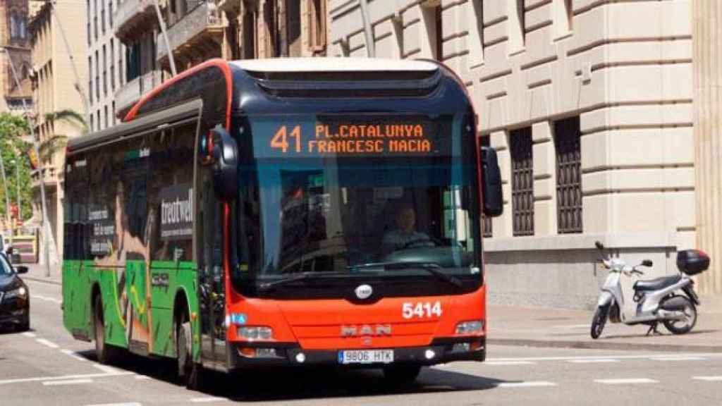 La plataforma Salvem el Bus 41, olvidada por el Ayuntamiento / C G