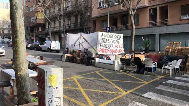 Imagen del campamento okupa en la vía pública de Sant Martí / MA