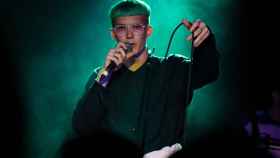 Gus Dapperton en un concierto / GET SOME MAGAZINE