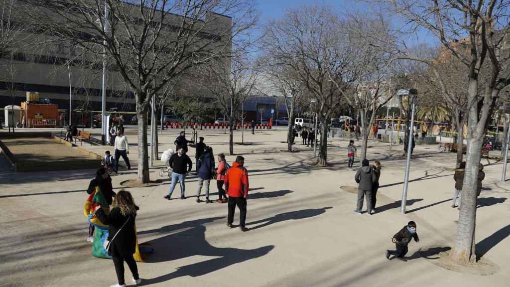 Plaza Mossèn Joan Cortinas / AYUNTAMIENTO