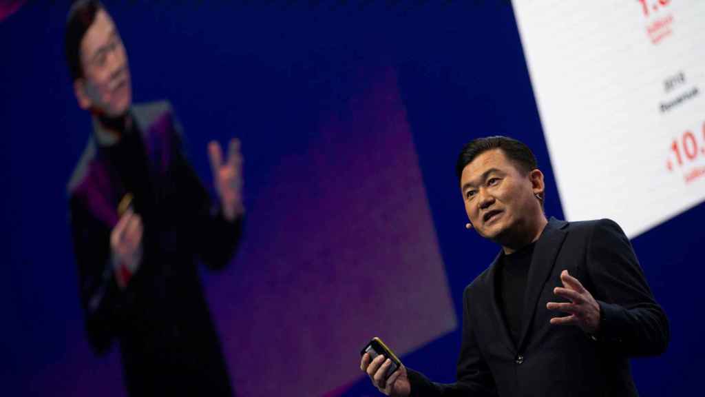 Mickey Mikitani en el Mobile World Congress / EFE