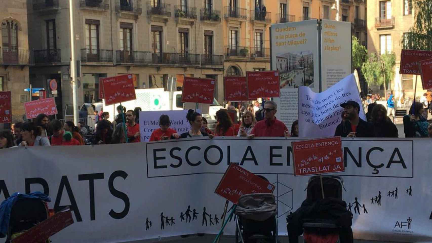 Las familias exigen un traslado inmediato / LLUÍS REGÀS