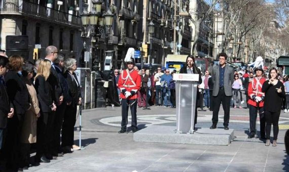 Los familiares han recriminado a las autoridades que les han dejado solos / @govern