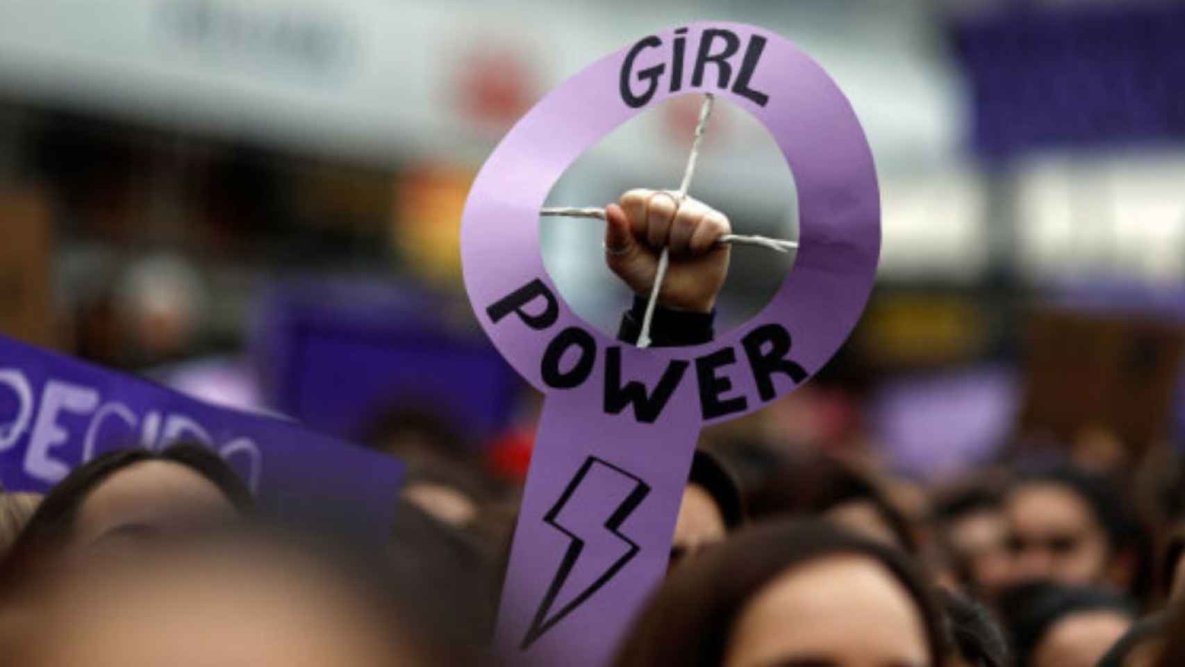 Un cartel feminista en una imagen de archivo
