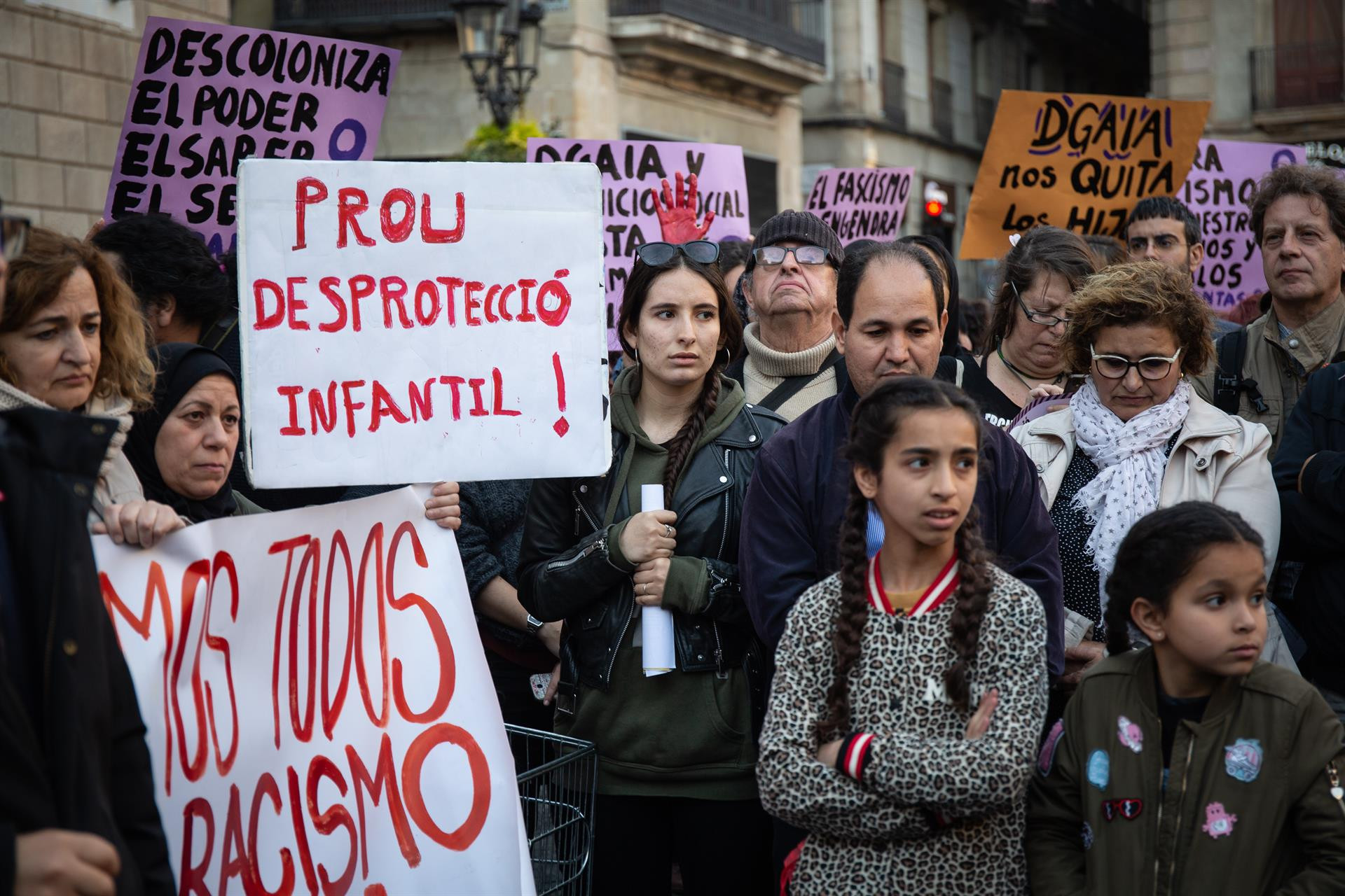 Concentración en Barcelona en contra del racismo y los ataques a menas / EUROPA PRESS