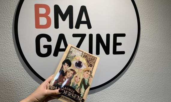 El libro de Sofia Rhei en la redacción de BMagazine / VM