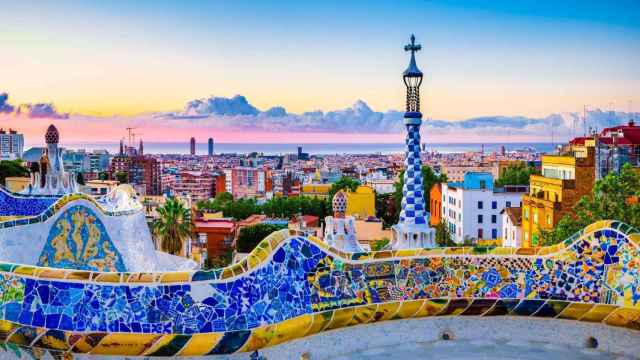 Panorámica de Barcelona hecha desde el Park Güell / SHUTTERSTOCK