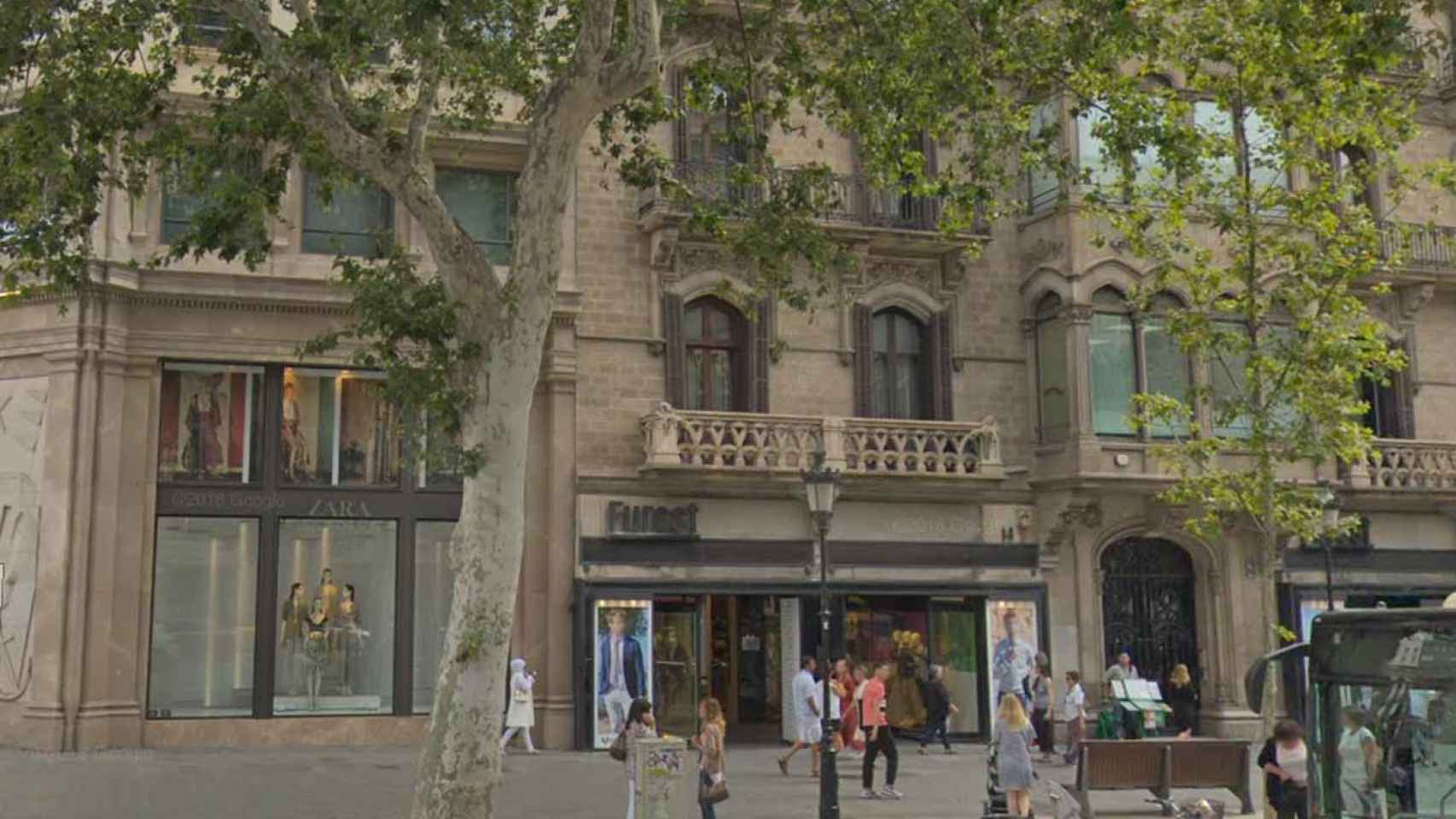 Tienda de Furest en paseo de Gracia 12 (Google Maps)