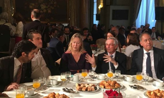 Neus Munté, Xavier Trias y la plana mayor de JxC no se han perdido el acto / CR