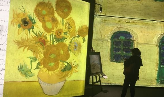 'Los girasoles' de Van Gogh en Barcelona / PAULA BALDRICH